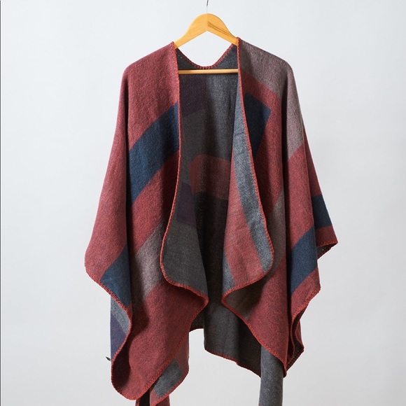 BB Dakota Accessories - Poncho Wrap/ Blanket Scarf